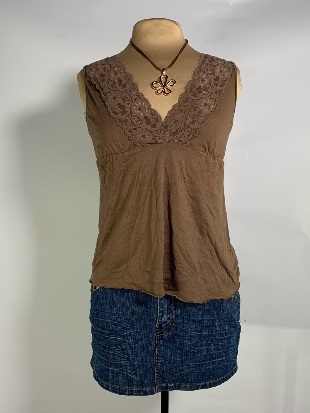 Y2K Von Mozart Brown Sleeveless Babydoll Lace Trim Neckline